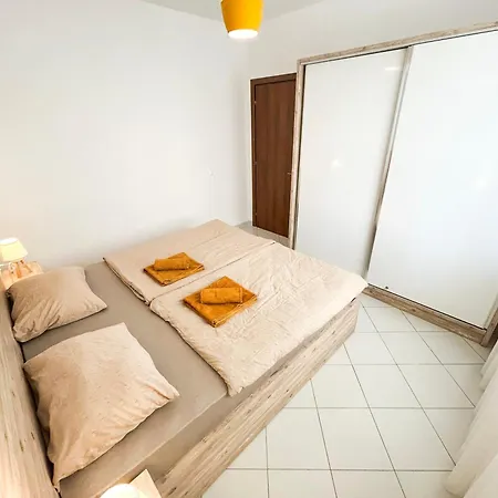 2 Bedroom 941 Durres